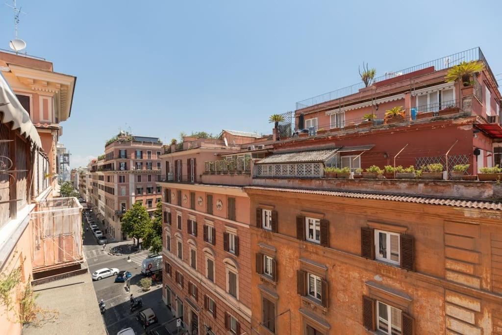 Via Veneto Supreme Terrace *